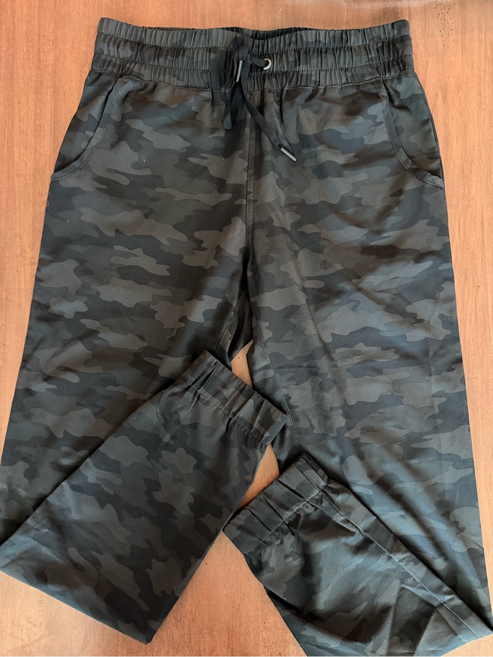 Woman’s Camo Jogger Pants